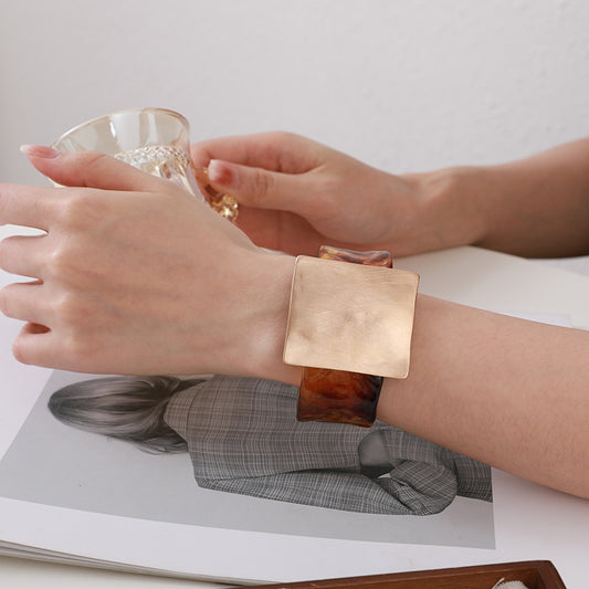 Original Geometric Brushed Square Metal Advanced Simple Elegant Bracelet