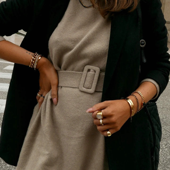 18 Karat Gold Beliebter Muschelring aus Titanstahl