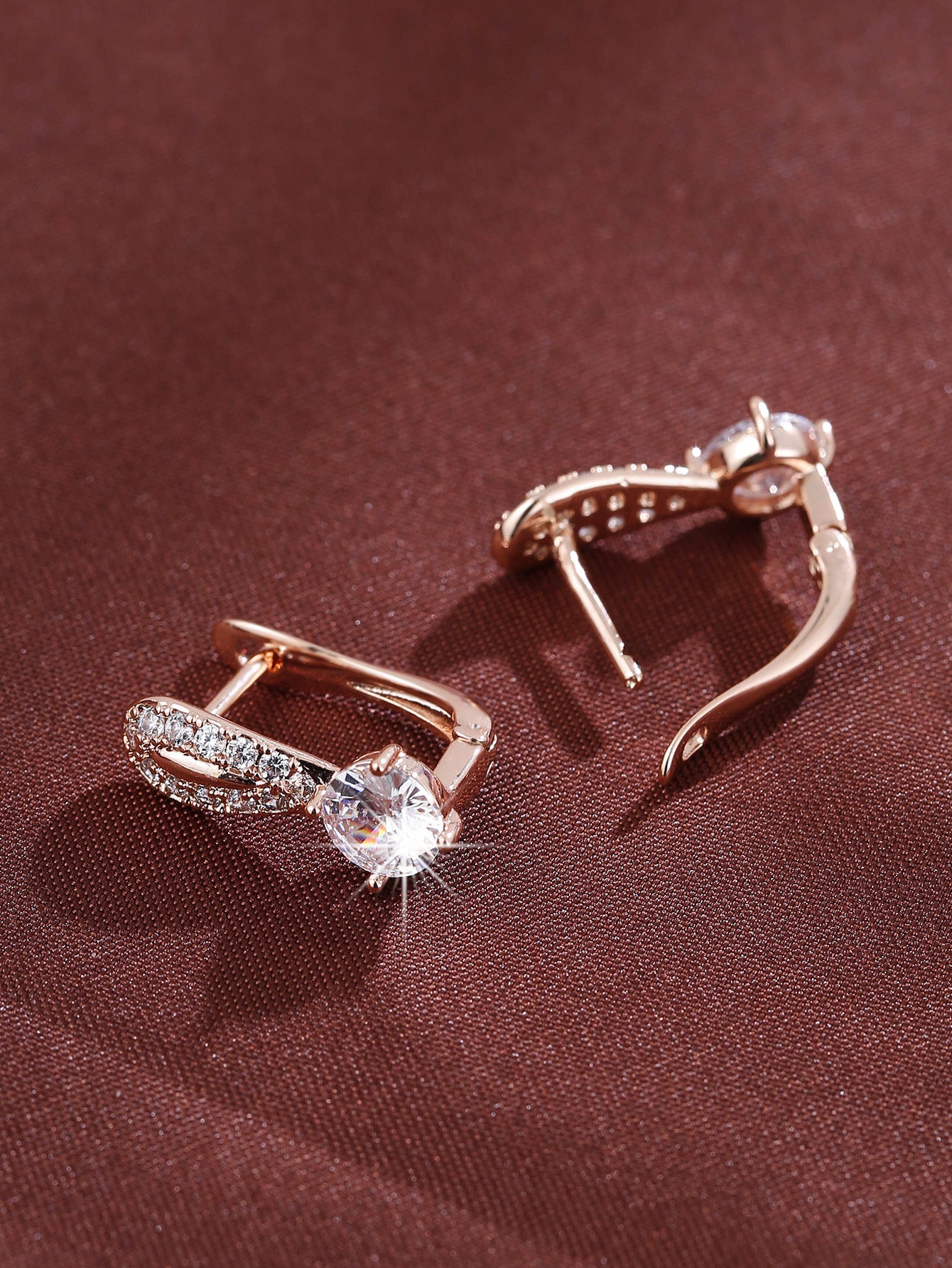 Small Niche Design Retro Style Long Earrings