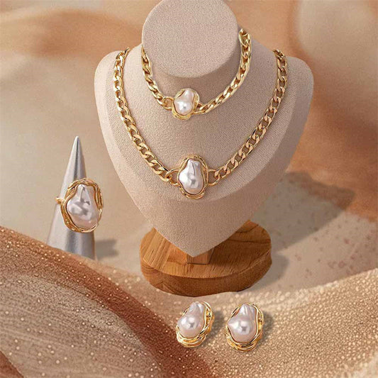 Trendy Hot Sale Shaped Pearl Suit Vintage Necklace