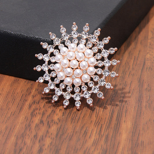 دبوس وشاح ملون للنساء