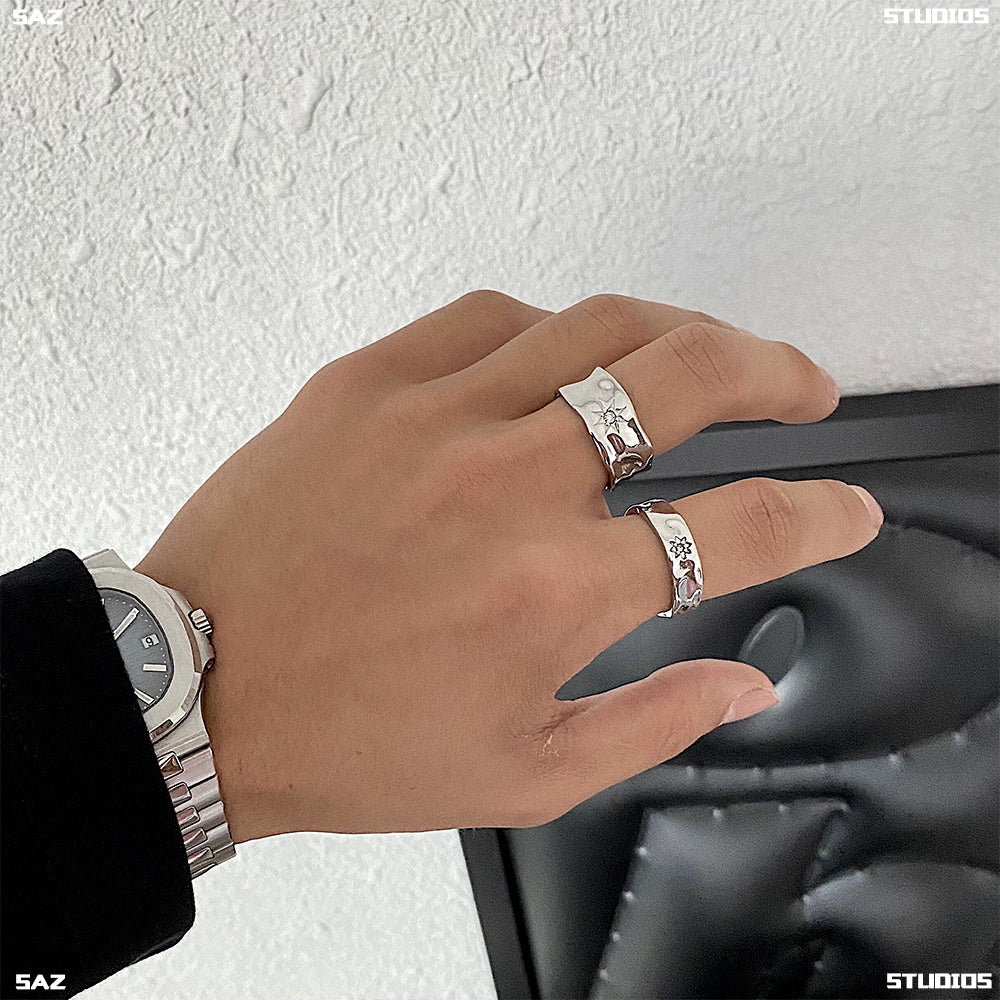 Frosty Ring Male And Female Star Niche Design