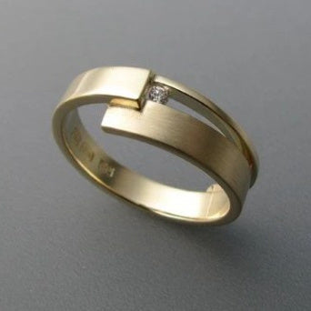 Gold Ring Female Wholesale Irregular Asymmetric