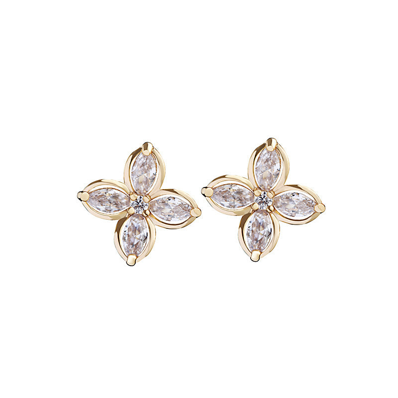 Simple Ladies Clip Earrings Personality Four-leaf Flower