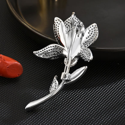 بروش توليب أنيق من الكريستال النسائي