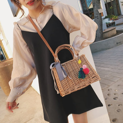 Handgewebte Bambuskorbhandtasche