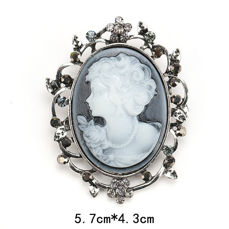 دبوس قصر ريترو دبوس نسائي مضاد للضوء على الموضة الأوروبية والأمريكية صورة رأس جميلة سترة واقية من الرياح شارة دبوس طوق دبوس مشبك