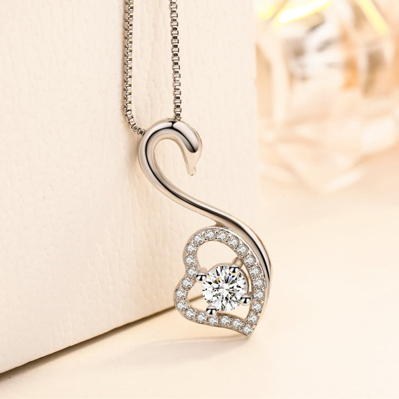 Ladies swan necklace