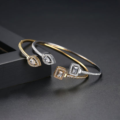 Simple copper inlaid zirconium banquet bracelet