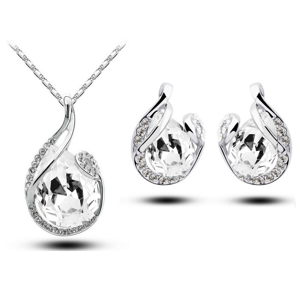 قلادة قرط من حجر الراين