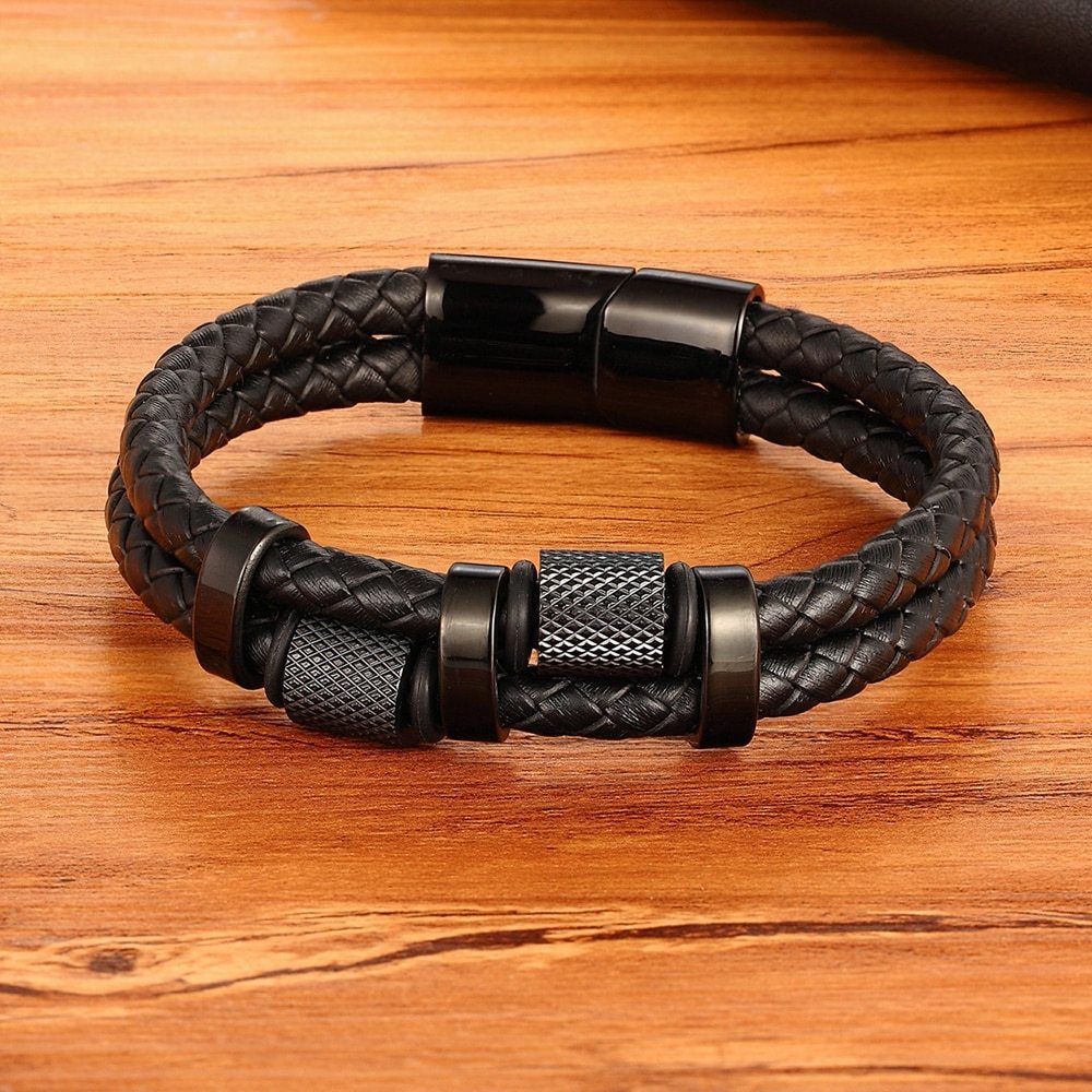 Explosive stainless steel magnet buckle leather bracelet