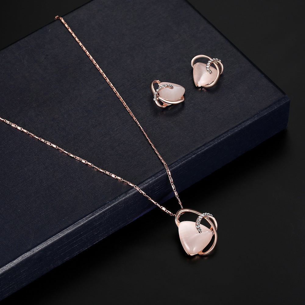 طقم مجوهرات مكون من عقد وأقراط مكون من قطعتين لحفلات الزفاف