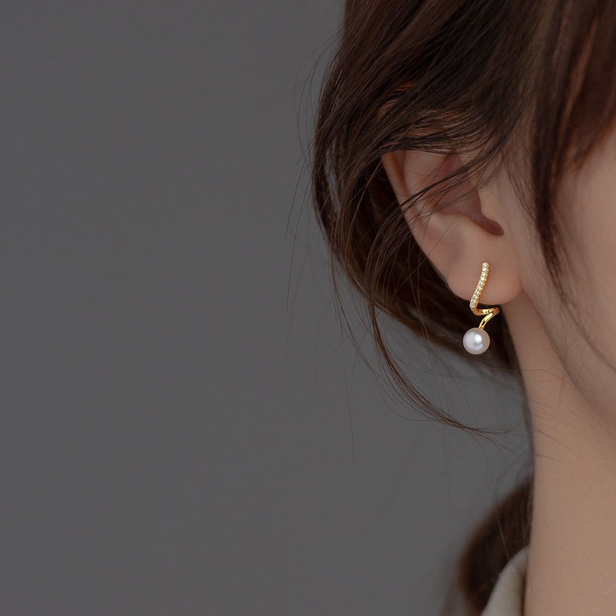 TrustDavis Real 925 Sterling Silver Sweet Distorted Synthesis Pearl CZ Stud Earrings