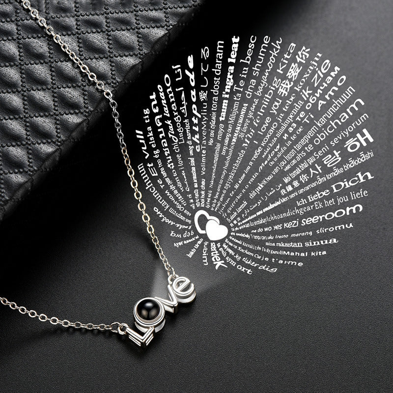 LIEBE Form Anhänger Halskette Projektion Net Rot Schmuck