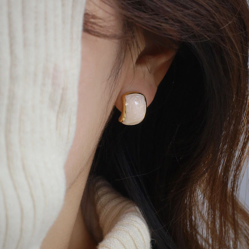 Pearl Off-white Dripping Oil Geometric Ear Studs Fashion French Retro