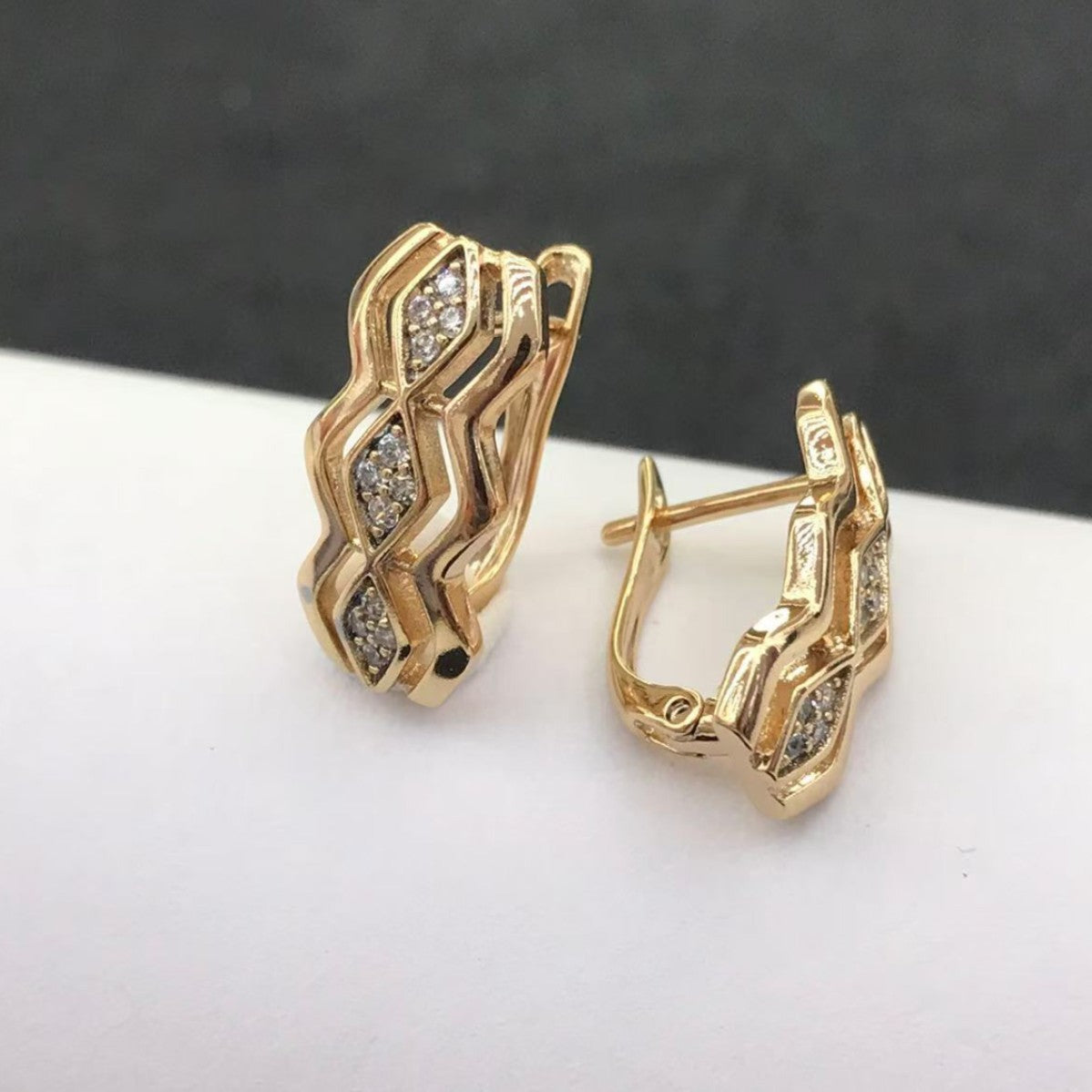 Female Simple Retro Fashion Personalized Earrings