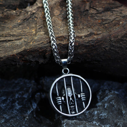 Fashion Skull Cage Retro Men's Necklace