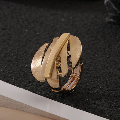 Women's Irregular Thick Gold And Silver Color Ring