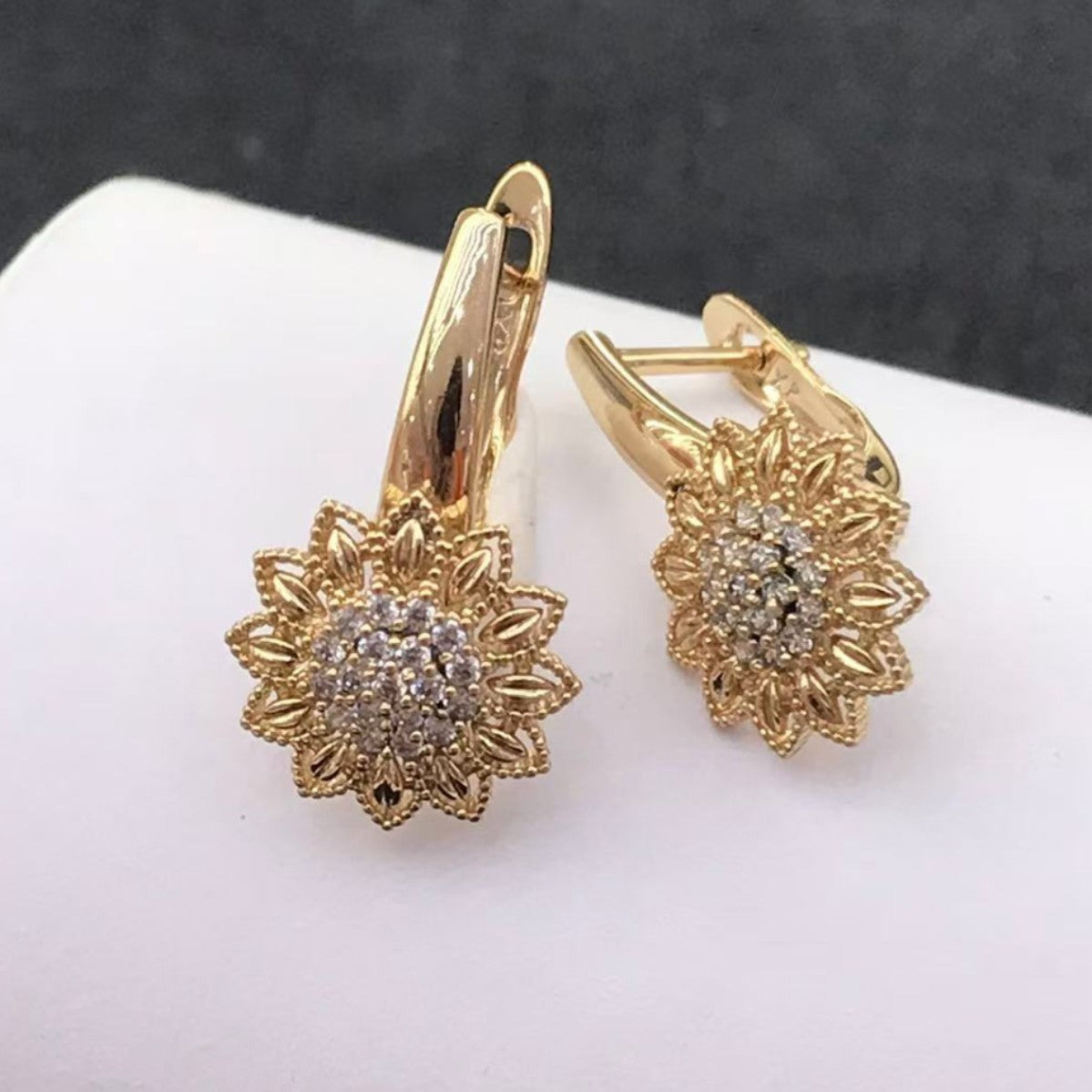 Female Simple Retro Fashion Personalized Earrings