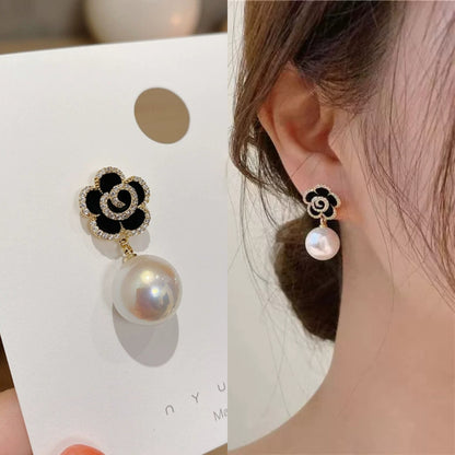 Simple High-grade Pearl Earrings