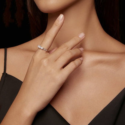 خاتم من الفضة الاسترلينية مرصع بحجر الموزانيت اللامع مع طلاء من الذهب الأبيض