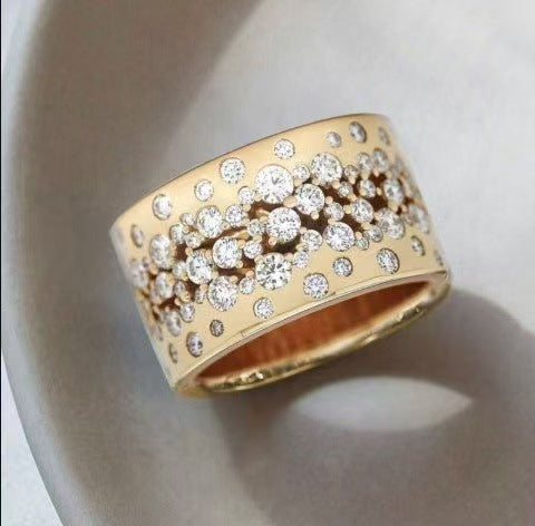 Female Simplicity Retro Fashion Full Zircon Ring